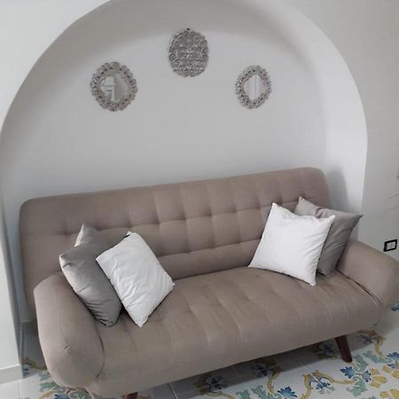 Casa Vacanze Vico Verona 7 Ория Экстерьер фото