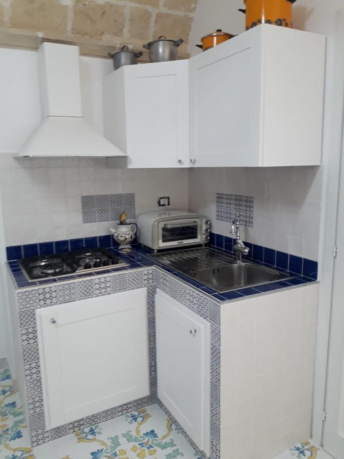 Casa Vacanze Vico Verona 7 Ория Экстерьер фото